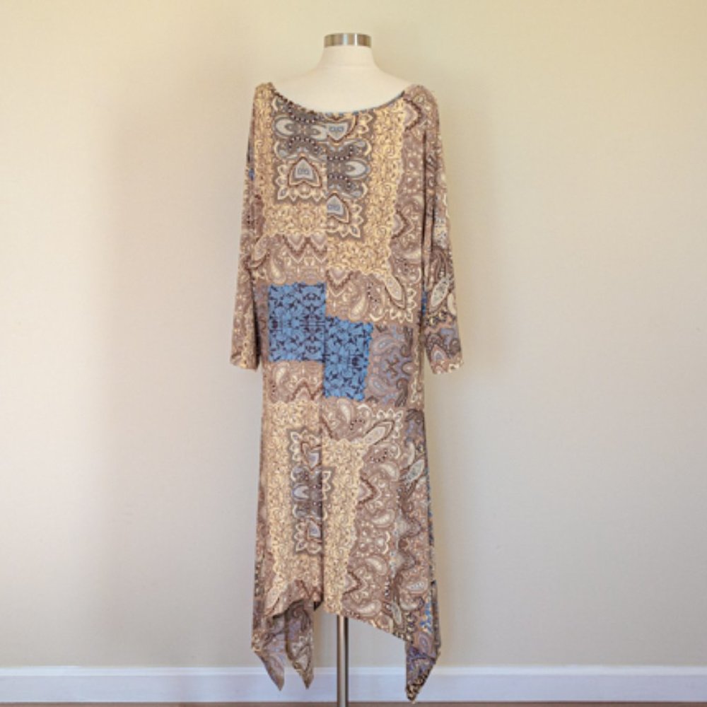 Mlle Gabrielle Floral Paisley Boho stretch Dress - Picture 3 of 5